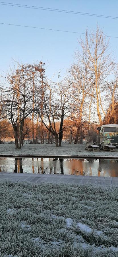 B & B Victors Hof, Met Zwemvijver In Landelijke Setting Lievegem Ngoại thất bức ảnh